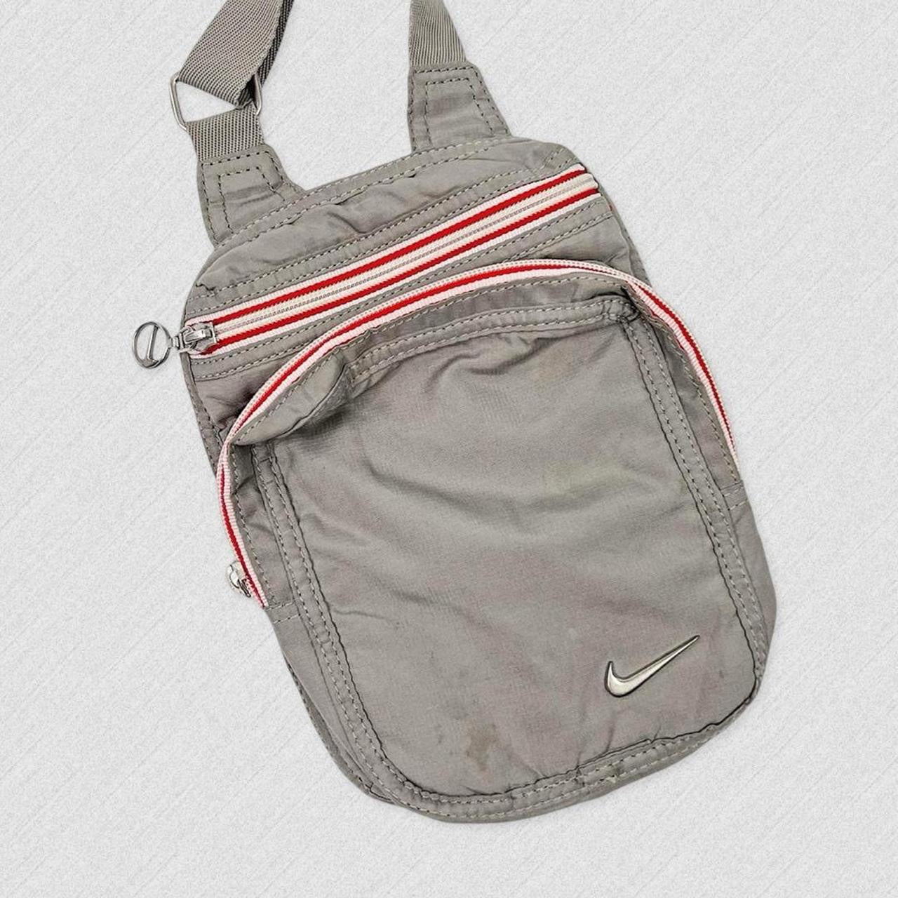Vintage Nike Shoulder Bag