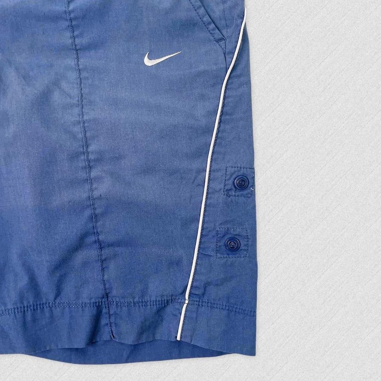 Vintage Nike Cargo Shorts - UK 10