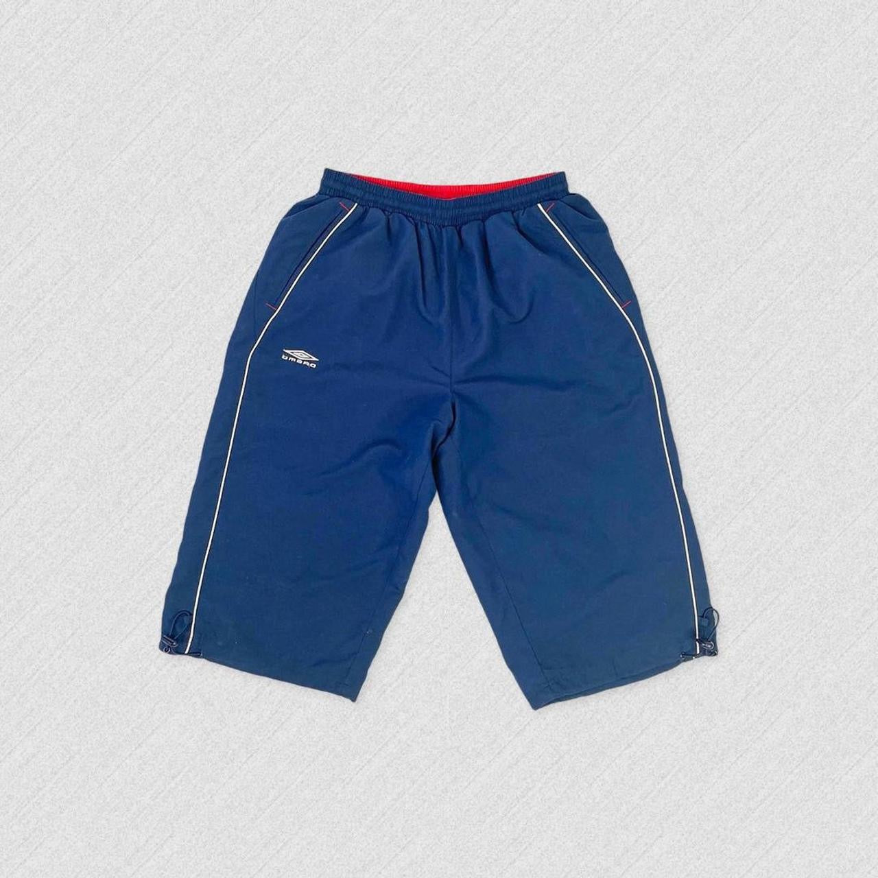 Vintage Umbro 3/4 Length Shorts - M