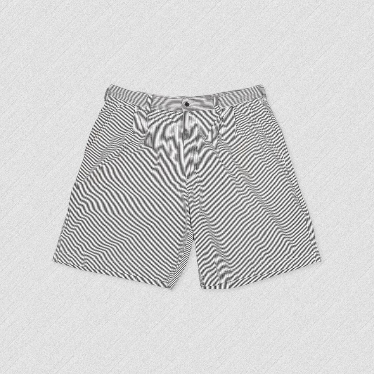 Vintage Nike Golf Pinstripe Shorts - L